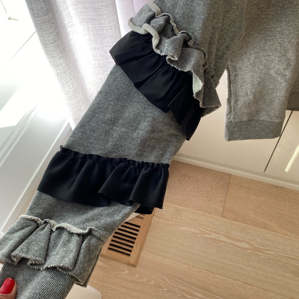 JCREW M ribbon sleeve sweatshirt - Picture 4 of 4